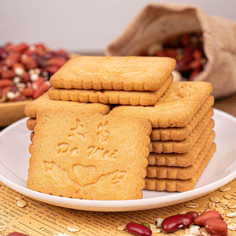 Coarse grain biscuits